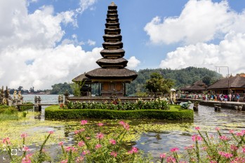 Pura Ulun Danu Bratan - Bali, Indonesia